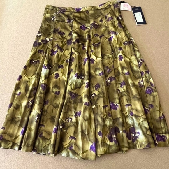 PIAZZA SEMPIONE MILANO NWT OLIVE W/ PURPLE FLOWER SILK SKIRT - Size 44 / US 8 - Picture 4 of 11